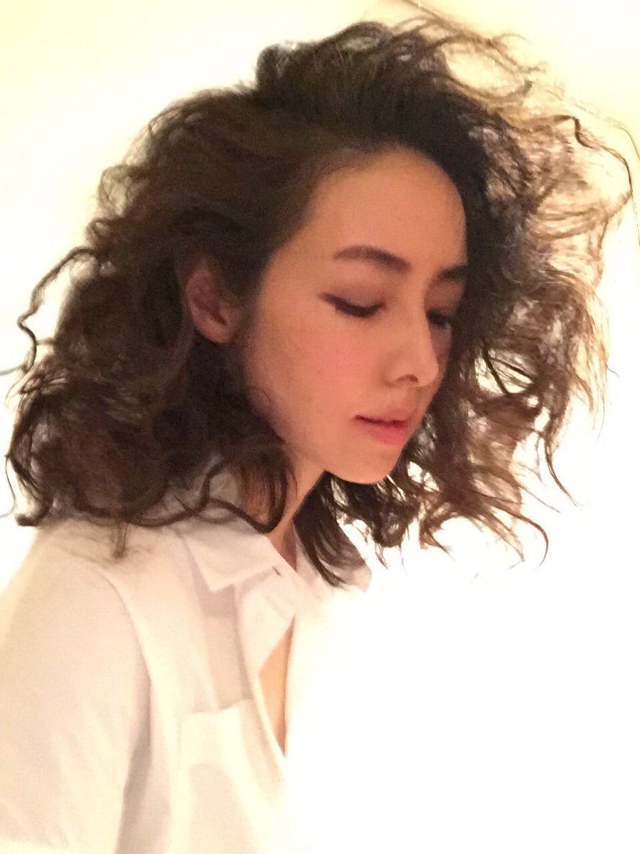 Reikakirishima霧島れいか 今日はいつもより髪の毛チリチリにしました もうボブスタイルではなく年明けからパーマかけてます 髪もかなり伸びま T Co Jagwffpsvs Twitter Reikakirishima霧島れいか 今日はいつもより髪の毛チリチリにしました もうボブスタイルではなく年明けからパーマかけてます 髪もかなり伸びま T Co Jagwffpsvs Twitter