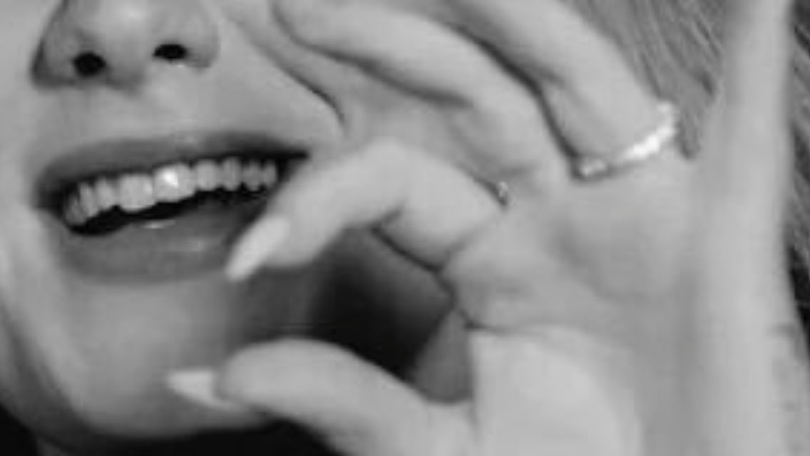 adelereactions's tweet image. how close I am to losing my shit