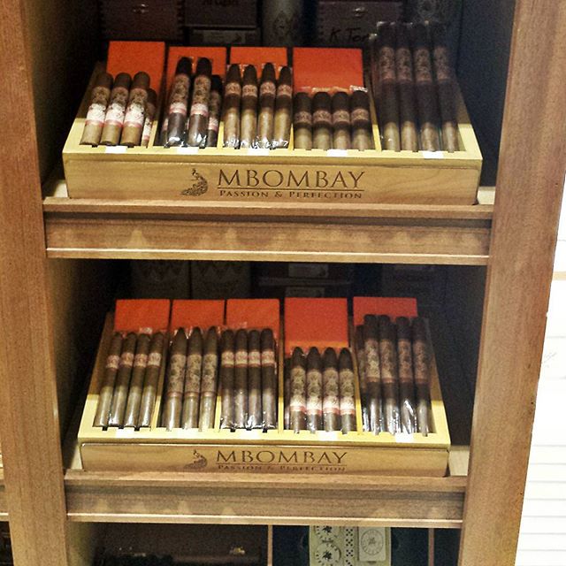 MBombay™ tweet media