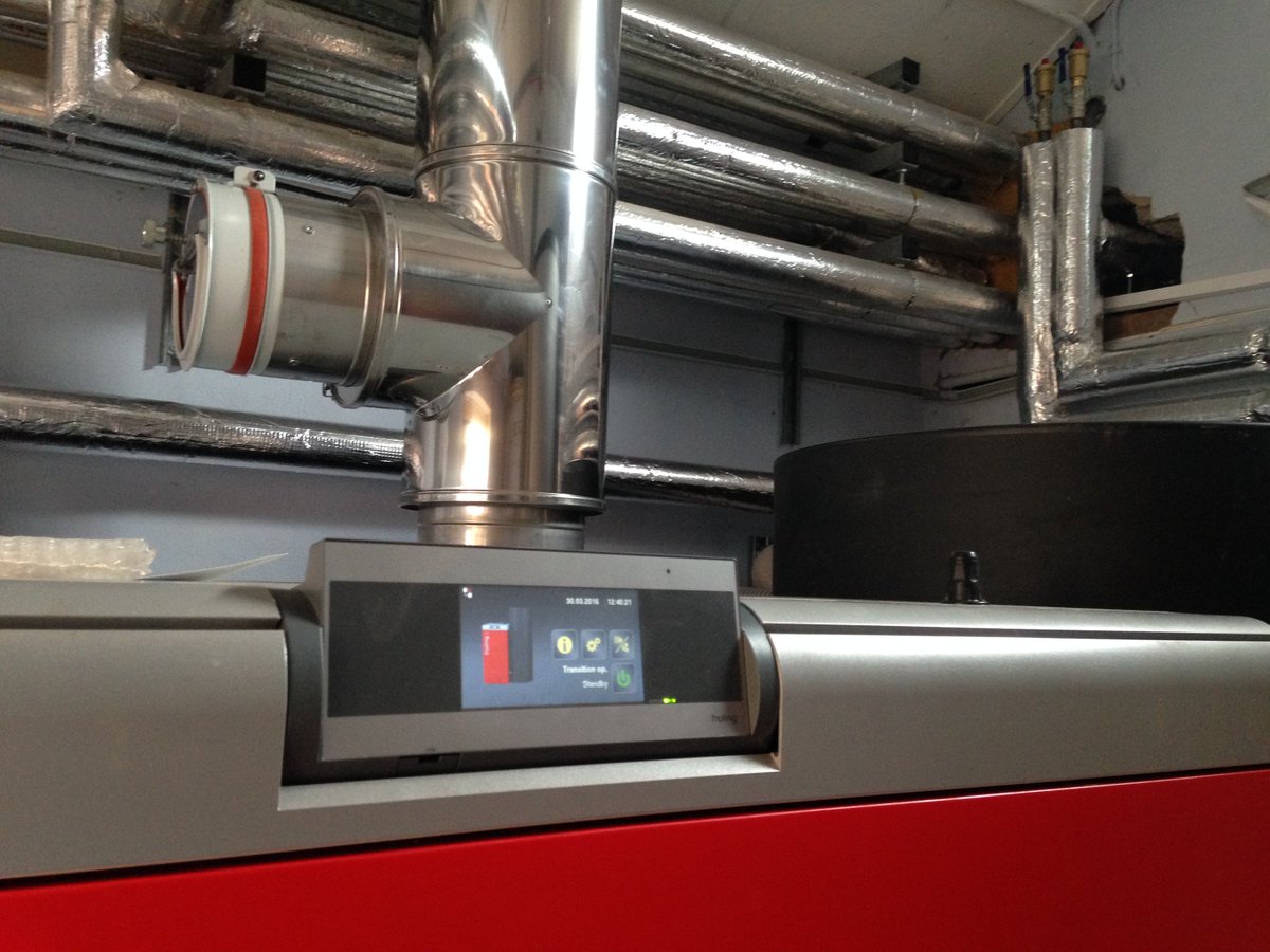 ecoNRGuk's tweet photo. Great install of a Froling #biomass @ZCFLtd just completed down at Slapton Sands https://t.co/YV6EGRm5db
