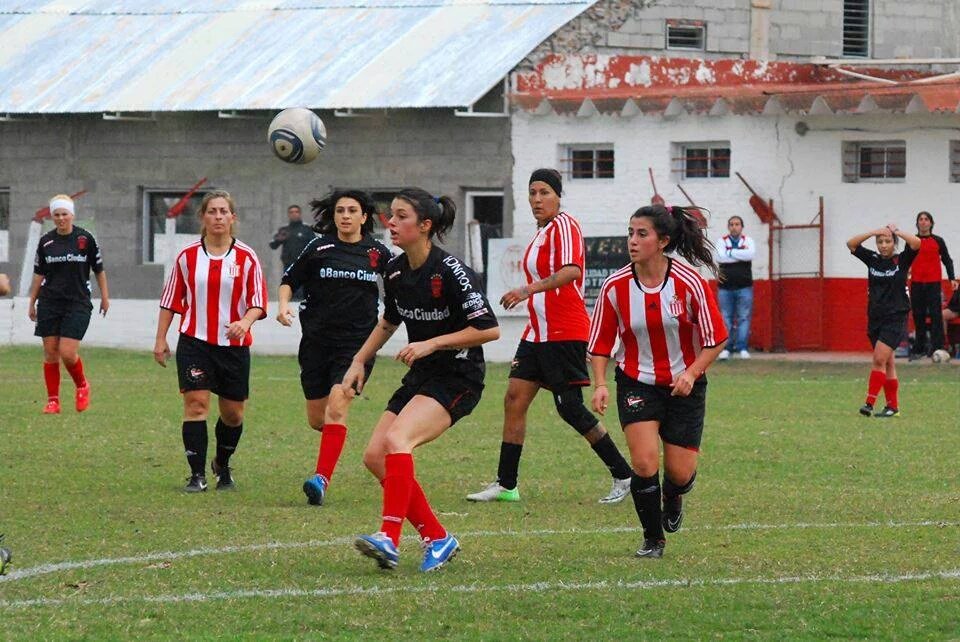 #EDLP <a href="/EdelpFutbolFem/">EDELP Fútbol Femenino</a> recibirá a Huracán este domingo desde las 16.00 en City Bell por la fecha 1. #PrimeraDivisión