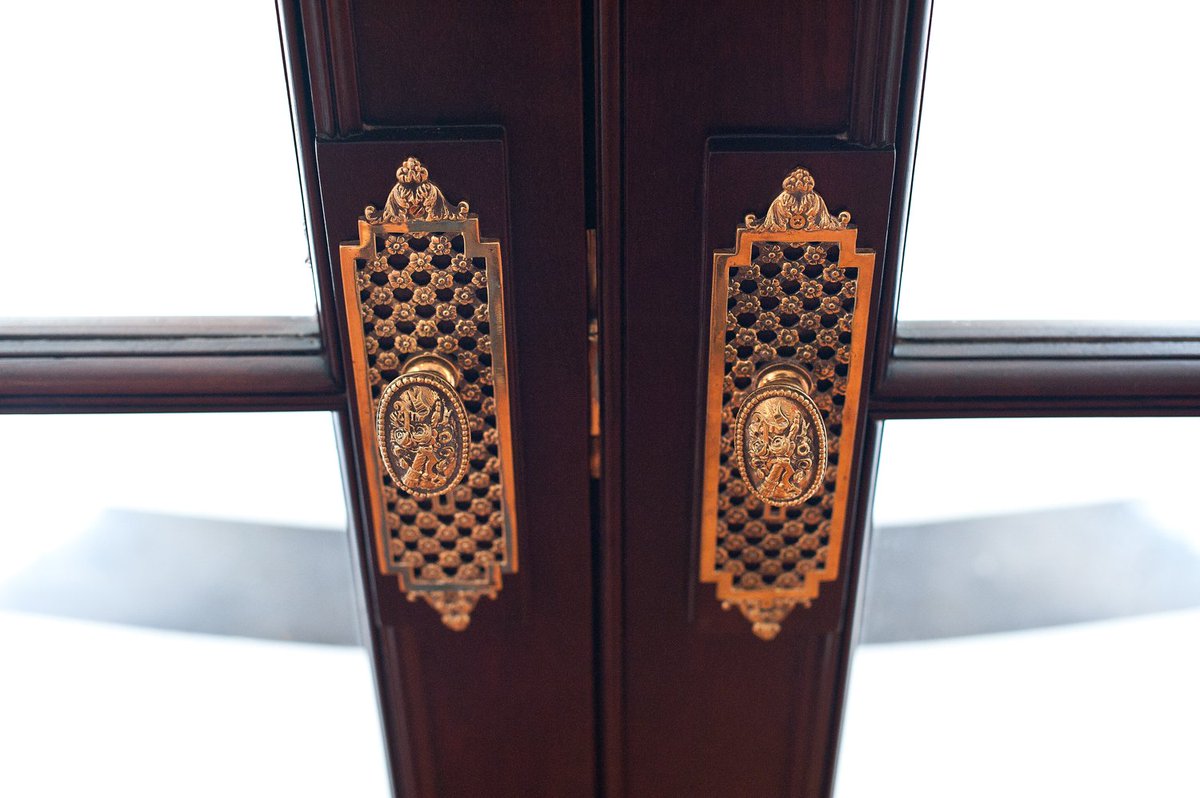 WaveHill's tweet photo. Next time you grab #afternoontea in #WaveHillHouse check out the detailed doorknobs #MuseumWeek #architectureMW https://t.co/zQxxcUw9Ws