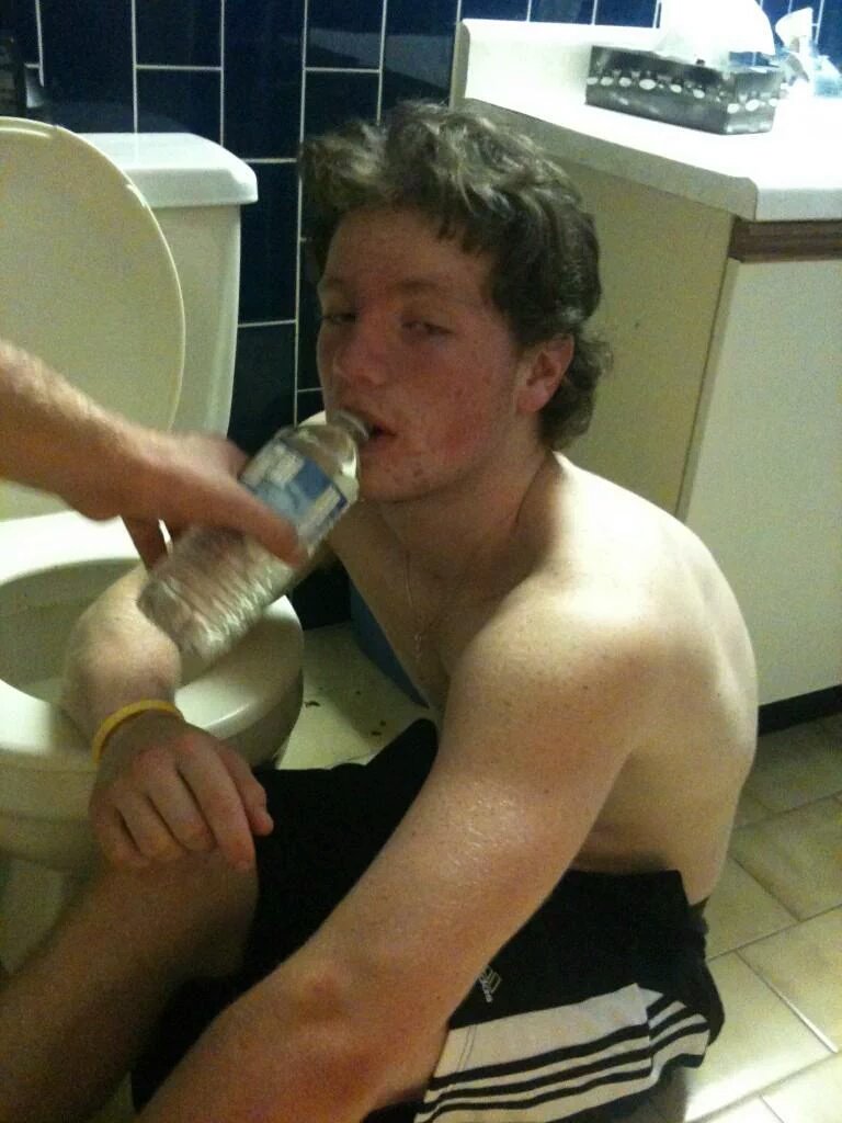 TFSWolves's tweet image. HBD SHOUT OUT to @keohane9 as the silky winger turns 20. Maybe stick to the water KK.