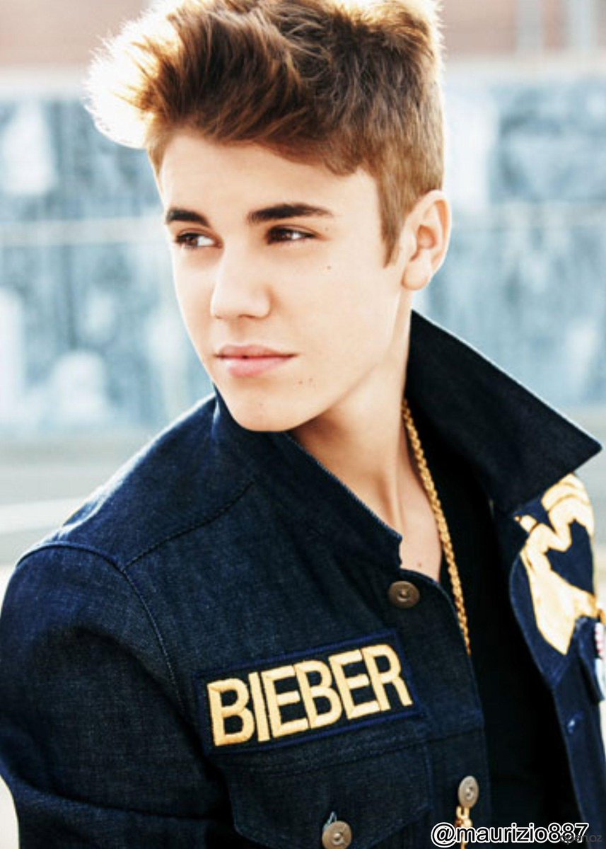 nedonebo's tweet photo. angel 
 #BestFanArmy #Beliebers #iHeartAwards https://t.co/iEW0h5aGyE