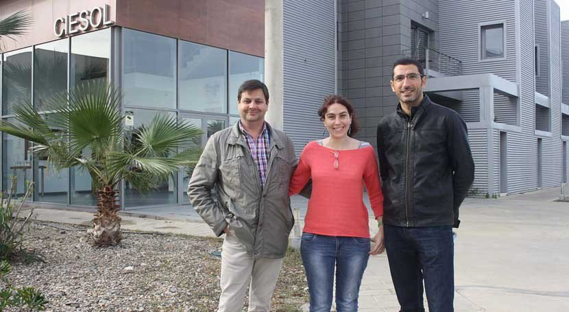 #Descontaminar el #agua través de la #energíasolar: Una alternativa para las #pymes bit.ly/1LWkKnD <a href="/iAgua/">iAgua</a>