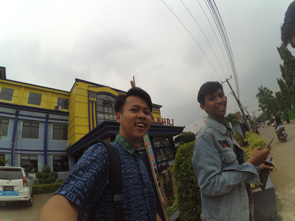 بسم الله الرحمن الرحيم
..Sukses UN.. AMIINNN
#ALBAHRIHighSchool #XIITPMI4 #Bekasi