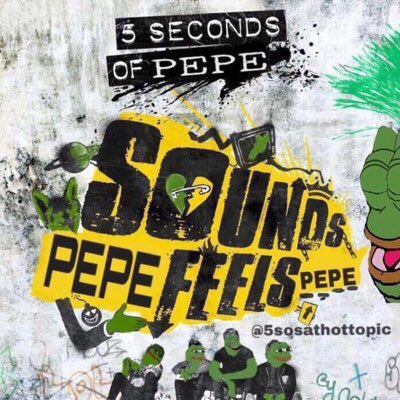 5SOSatHotTopic's tweet photo. Happy #5sosday https://t.co/qGhRFyxkaJ