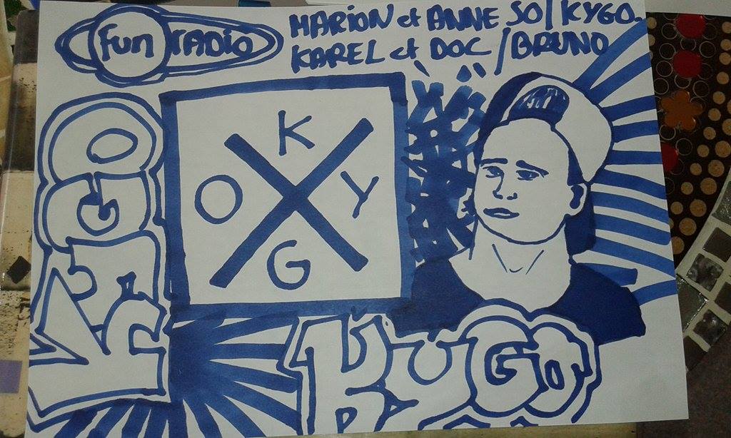 FanDeStarWars_'s tweet photo. @MarionEtAnneSo Je vous kiffe a mort, je kiffe @Lovinfun et bien sur Kygo, j'écoute que c'est musique en boucle...=) https://t.co/x5PWAzSoYB
