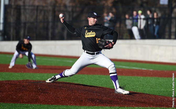 UNWExaminer's tweet photo. A week of @UNWBaseball &amp; @unwsoftball games! Read the season preview: https://t.co/MqFYV6dD5B #competewithpurpose https://t.co/G2XGeVDqEZ