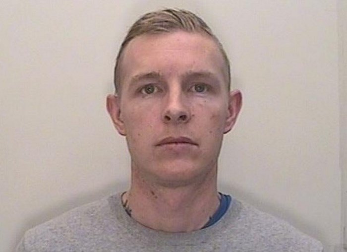 WaterSoftenerCo's tweet photo. Police warn public not to approach wanted Swindon man Ryan Taylor. https://t.co/c2BTtmt2Ez https://t.co/5D7vfK2GRu