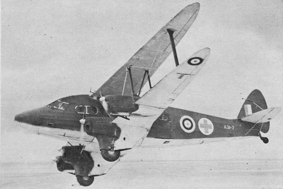 WW2aircraftbot's tweet photo. デ・ハビランド DH.86
DH.86ドラゴンを四発・大型化した機体。大戦中も徴用した機体が英空軍、豪空軍で練習・連絡機として、またニュージランド空軍では爆弾架を取り付け軽爆撃機としても使用されました。 https://t.co/Ep5a4pZ7Mf