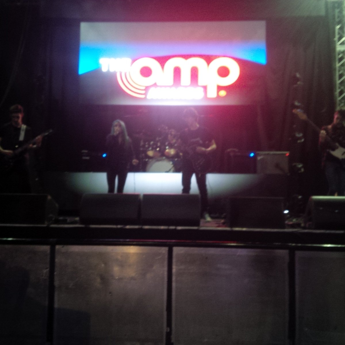 LittleRedBricks's tweet photo. Psycho Spoons sound check
#AMPawards #LittleRedBricks https://t.co/mrdRiZsHmN