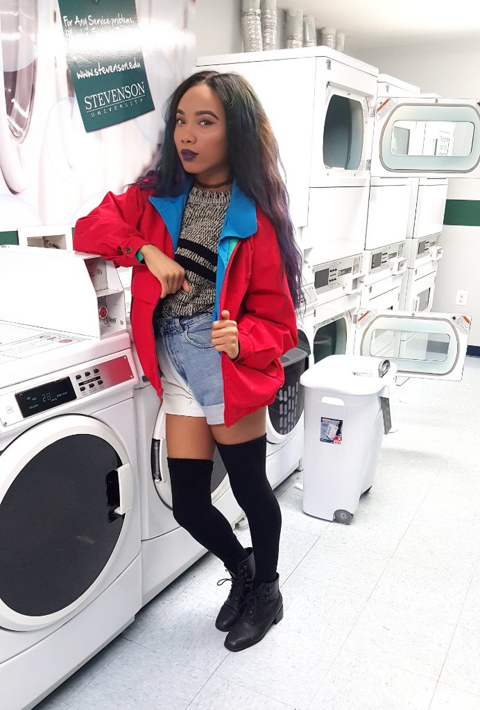 tajamacc's tweet photo. Bloggin' it up on TumblrJoin me! Vamos friends 👏https://t.co/aW0HrkdMg5#vintage #thrifting #grunge #90s #fashion https://t.co/FmEhtun5uG