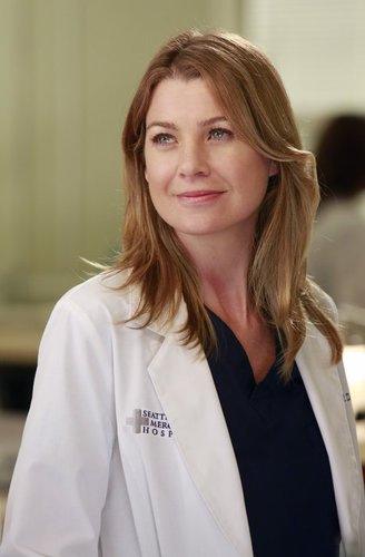 QueenxMeredith's tweet photo. #NationalDoctorsDay 
My favorite TV Doctor.  @EllenPompeo 😊 https://t.co/SZyO6Z3ylJ
