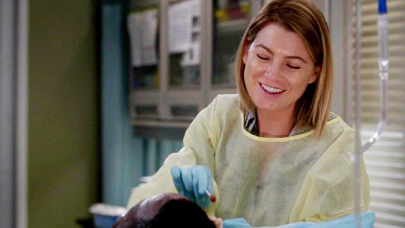 QueenxMeredith's tweet photo. #NationalDoctorsDay 
My favorite TV Doctor.  @EllenPompeo 😊 https://t.co/SZyO6Z3ylJ