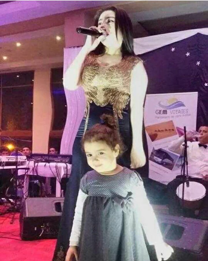 11_starac11's tweet photo. #غادة_جريدى من حفلها مع اصغر فانزها 
#StaracArabia
#ستار_اكاديمى
#GhadaJreidi https://t.co/iM8BQoLyxF