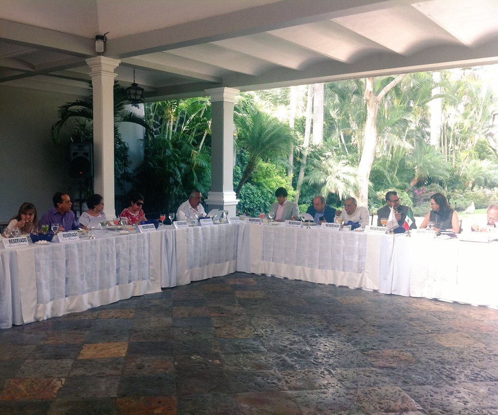 ACMor_Morelos's tweet photo. Damos a conocer fortalezas de los sectores farmacéutico y biofarmacéutico en la entidad #InvierteenMorelos https://t.co/8uVQeAHRzS