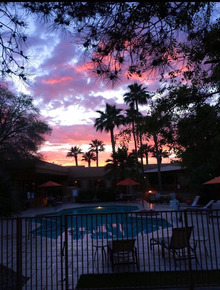 tmbIrpics's tweet photo. Its beautiful 😍🌅 https://t.co/MPmoyWLogP