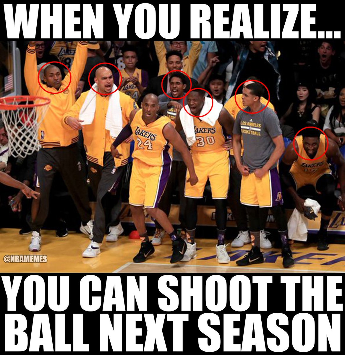 NBAMemes's tweet photo. Kobe's teammates right now. #Lakers #MambaDay #MambaOut https://t.co/4beGfHBGss
