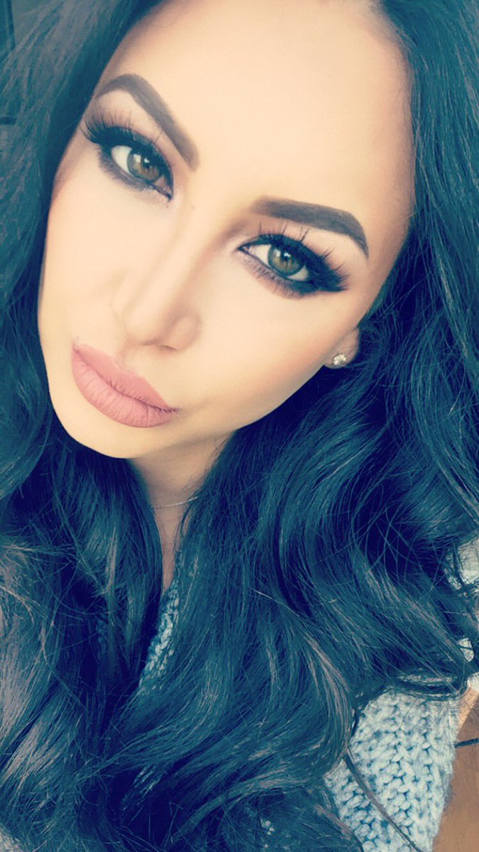 Stephanie (@stephlouise2811) on Twitter photo 