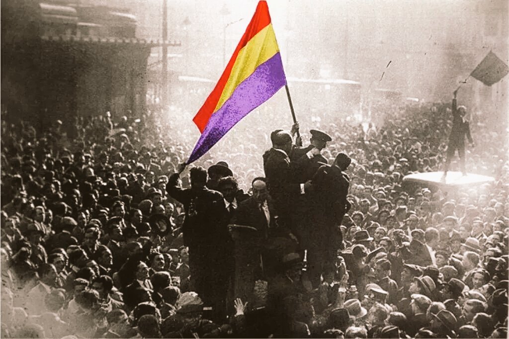 AhoraCentro's tweet photo. Hace 85 años fructificó una primavera. Feliz 14 de abril. ¡Viva La República! https://t.co/dGMwswfEHj