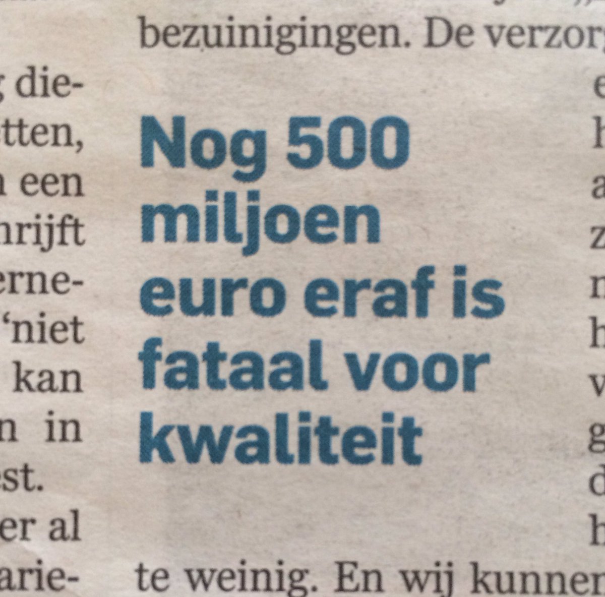 Vandaag in het <a href="/AD/">a</a>: oproep #ActiZ aan de Tweede Kamer om écht niet verder te bezuinigen in de #ouderenzorg.