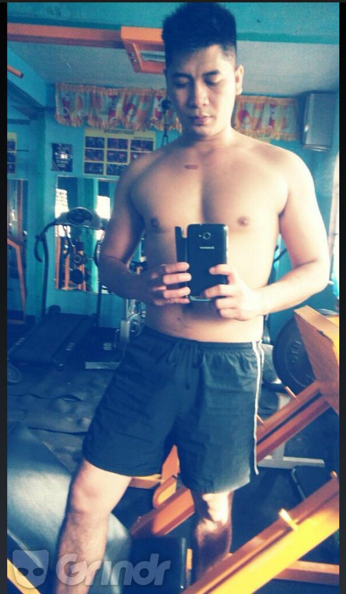 GuysofGrindrPH's tweet photo. Name: ?
Seen: 14 April 2016
Location: Welcome Rotunda area, QC-Manila https://t.co/kUVQsA8vRa