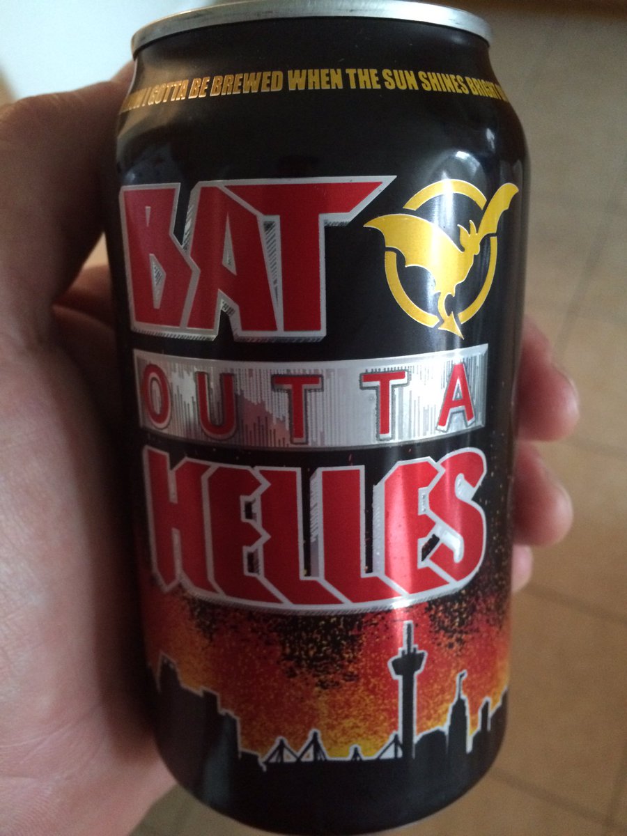 ephoustonbill's tweet photo. #FreetailBrewing #BatOuttaHelles #Helles #beer #Texasbeer #SanAntonio #beers #cats #morebeer #craftbeer 🍻🍻 https://t.co/uuNRI7CJcu