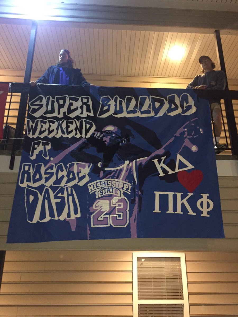 MissStatePiKapp's tweet photo. First banner up. SBW is almost here! Thanks @adebruhl for an awesome banner. @Roscoedash we ready for ya. #HailState https://t.co/HBARi0OGEA