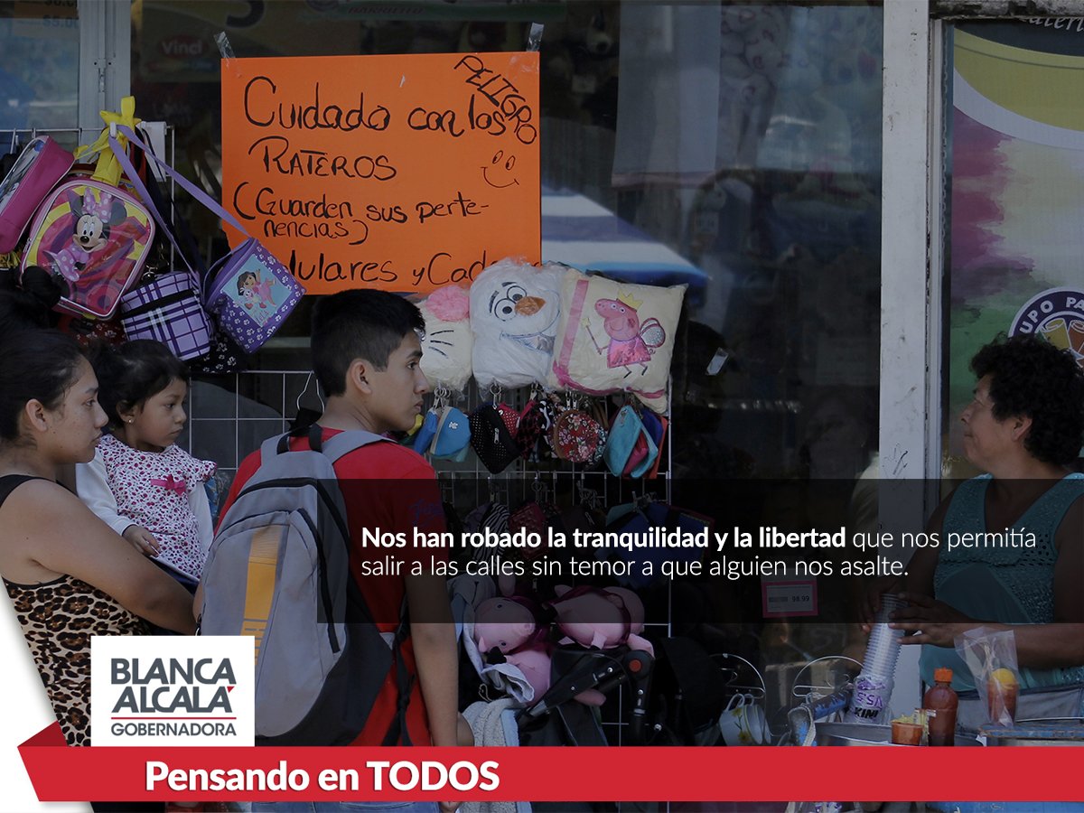 SoyBlancaAlcala's tweet photo. No podemos permitir que el miedo nos paralice. Tomemos el control del rumbo de Puebla #PensandoEnTodos https://t.co/F4Rc2kHrXS