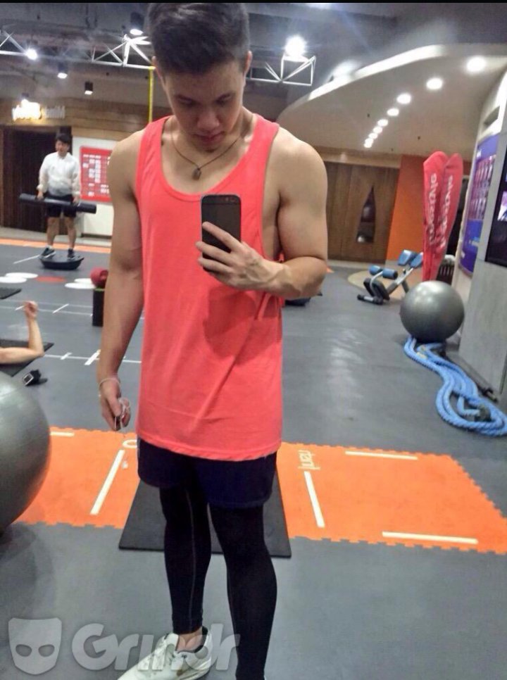 GuysofGrindrPH's tweet photo. Name: ?
Seen: Feb 2016
Location: Loyola Heights, QC https://t.co/8oKft8B4vf