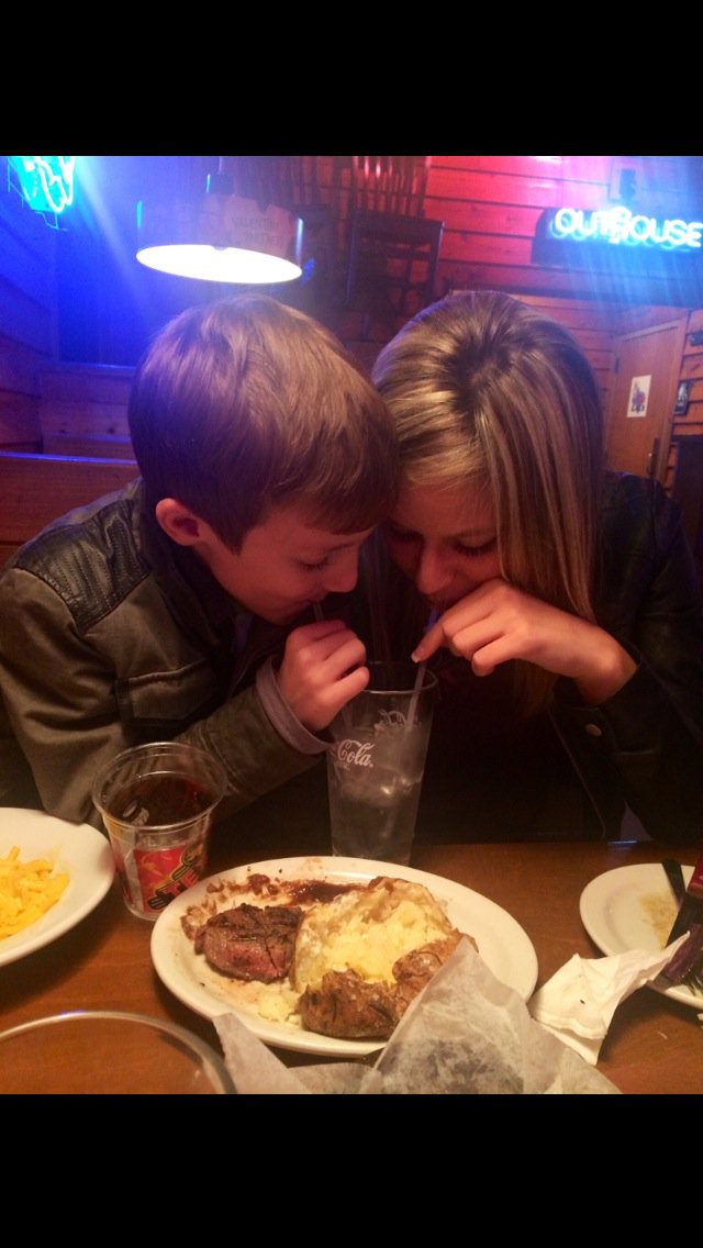 KaitlynSandy's tweet photo. I couldn't imagine a more perfect "soon to-be" step mom for my little munchkin. https://t.co/Dn1q0iRgvO