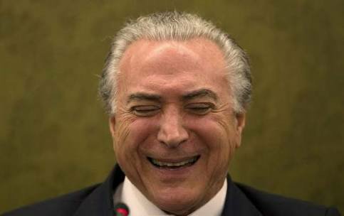 BoladoTemer's tweet photo. Quero @EditoraHumanas no meu ministerio da educaçao! https://t.co/oyHFTnTop9