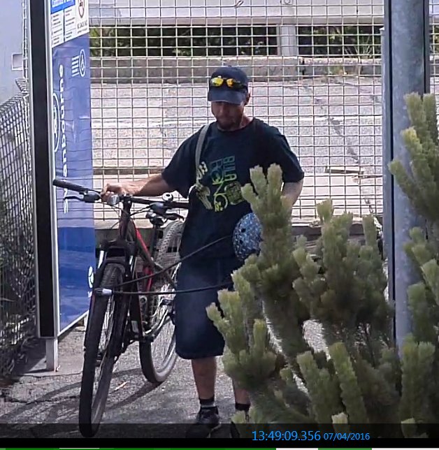 POSTNewspapers's tweet image. Police wonder if a man can help with queries about a bike stolen from Swanbourne last week: info to 9286 7700.