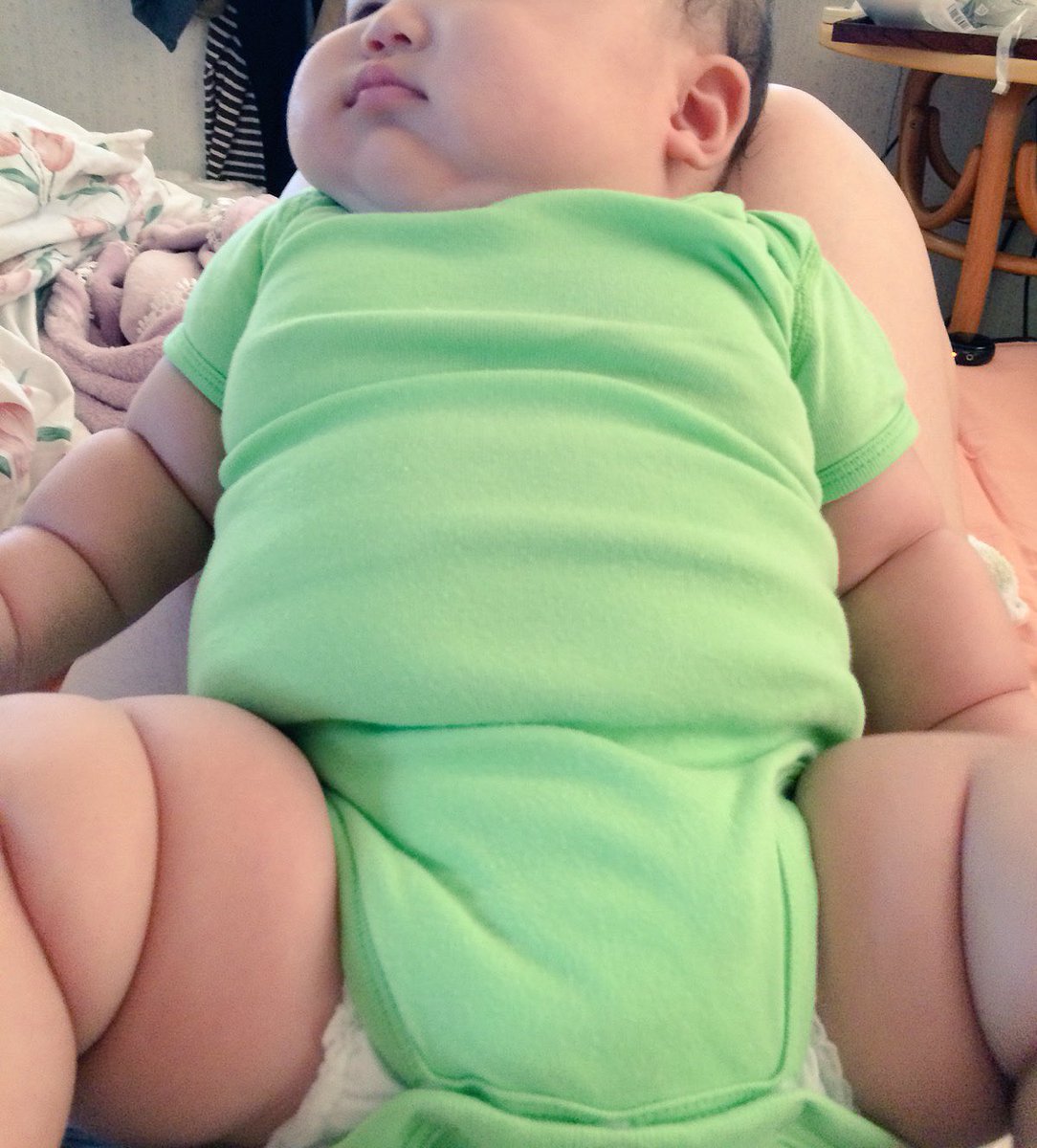 赤ちゃんの腕 我が子の最強ちぎりパン画像 このタグの癒され具合すごい 食べちゃいたいとはこのことか Togetter 赤ちゃんの腕 我が子の最強ちぎりパン画像 このタグの癒され具合すごい 食べちゃいたいとはこのことか Togetter