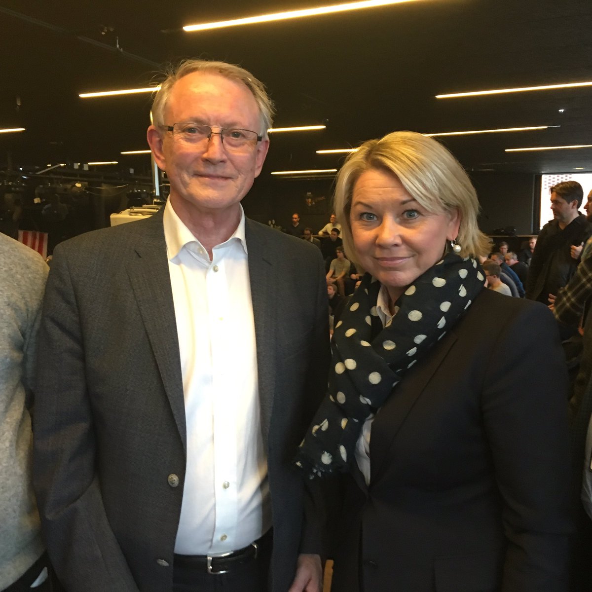 Norges forskningsråd (@forskningsradet) on Twitter photo Vil gi 25 mill. til studentgründere. StudENT gir inntil 1 mill. i 1 år <a href="/NFdep/">Nærings&fiskeridep</a> <a href="/ArvidHallen/">Arvid Hallén</a> ntbinfo.no/pressemelding?… Vil gi 25 mill. til studentgründere. StudENT gir inntil 1 mill. i 1 år <a href="/NFdep/">Nærings&fiskeridep</a> <a href="/ArvidHallen/">Arvid Hallén</a> ntbinfo.no/pressemelding?…