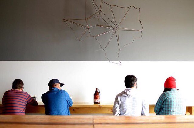 tinmanep's tweet photo. Gather your friends and some #texasbeer, the weekend is almost here! ✊
#armyoftin #growler #itsallgoodEP https://t.co/GlWZ1DbpI3