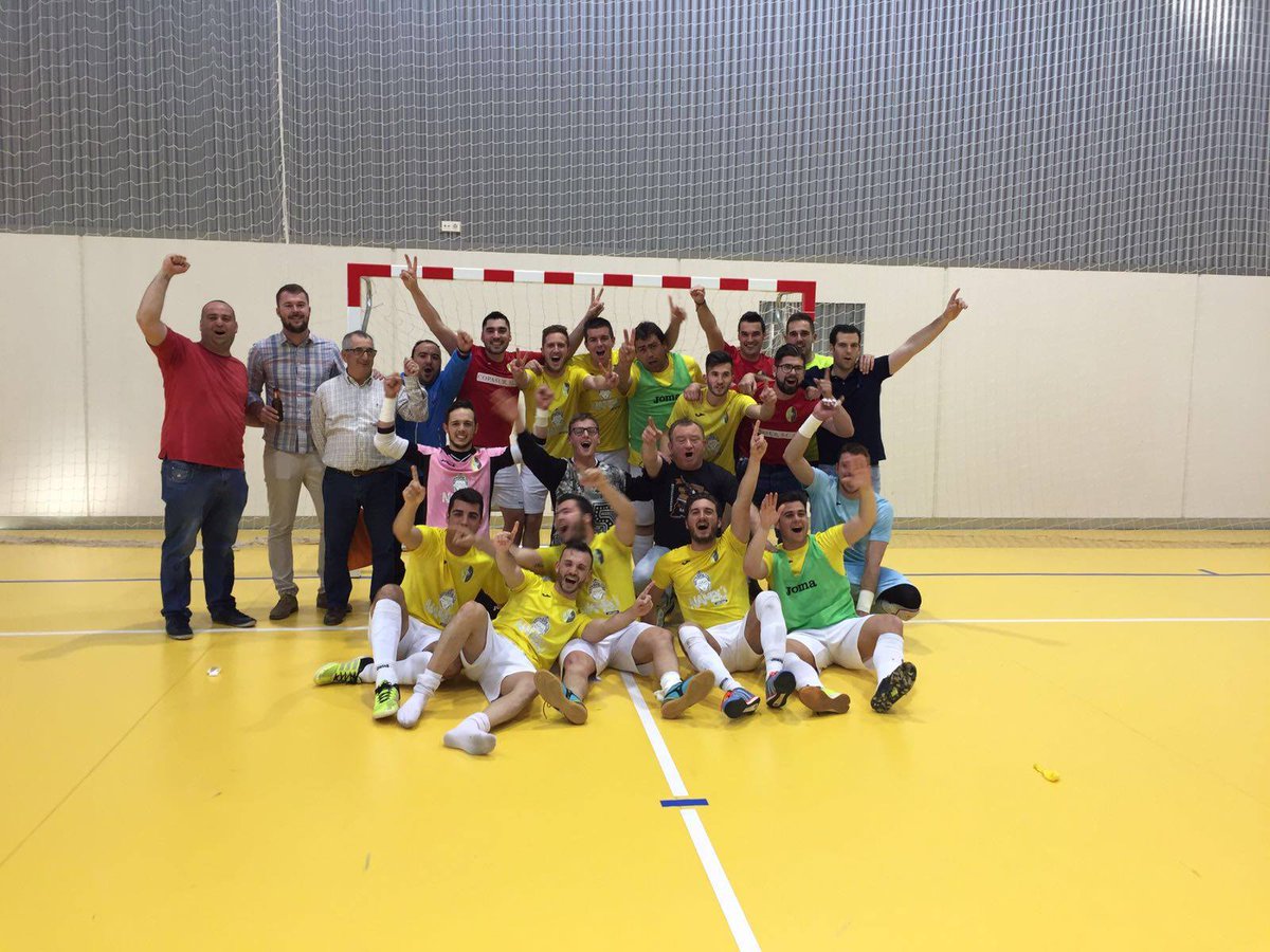 EmilioJJimenezP's tweet photo. Hoy, en Andalucía Centro Deportes (98.3 FM), a partir de las 15.30 h., hablamos del sueño cumplido de @elcampillofs https://t.co/hsc0eAP1BW