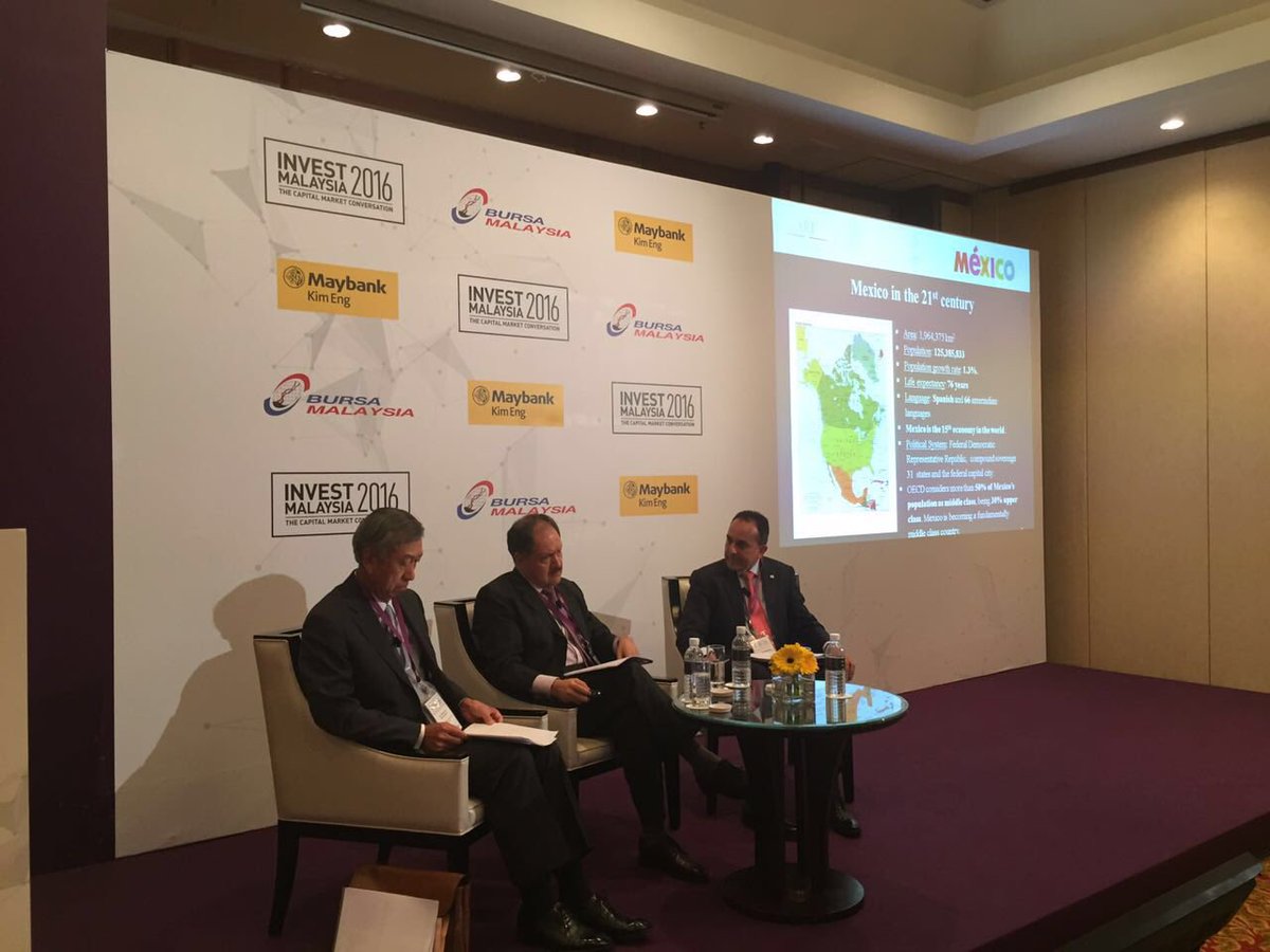 EmbCarlosFelix's tweet photo. México &amp; Malaysia will become key players in #TPPA. Emerging economies with better position to compete. #IMKL2016 https://t.co/nk3Y7PQLFW