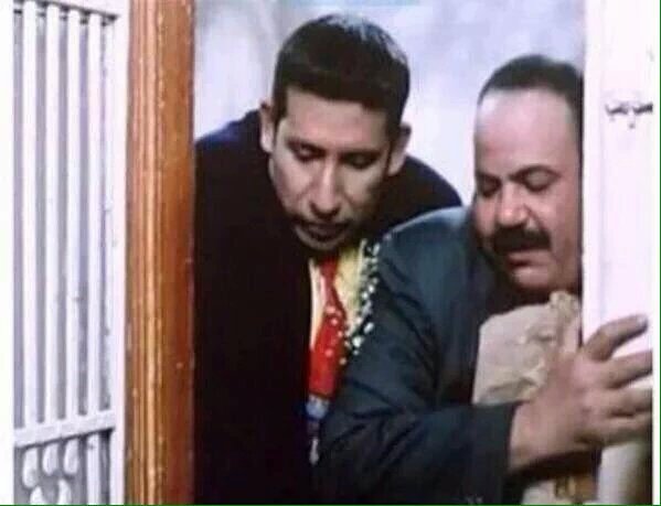 MidooDaAna2's tweet photo. انا واخويا لما نكون مستعجلين ونخرج ف نفس الوقت 😂😂👇👇 https://t.co/z9jFXdrCQ9