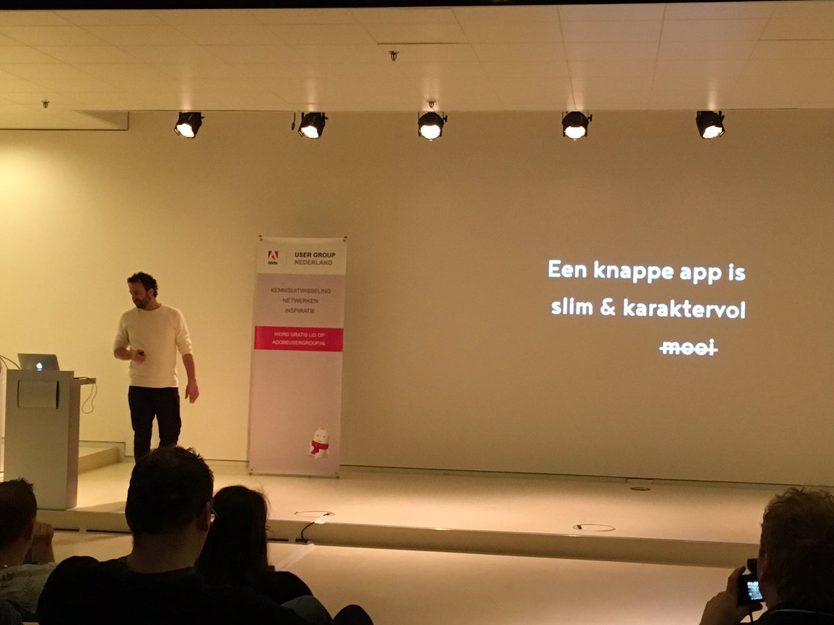 AdobeUserGroup's tweet photo. Op het podium Evan Gelders van @resoluut, die spreekt over het proces van digital product design! #augnl https://t.co/cXVNPZv113