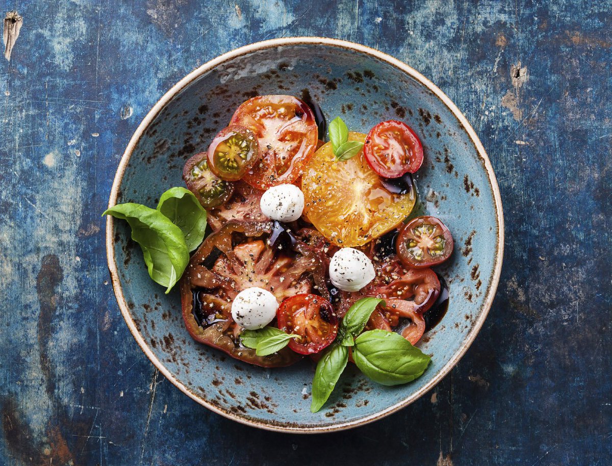 Cucina_Italiana's tweet image. L'arte dell'aceto balsamico Dop di Modena ow.ly/10wOTc