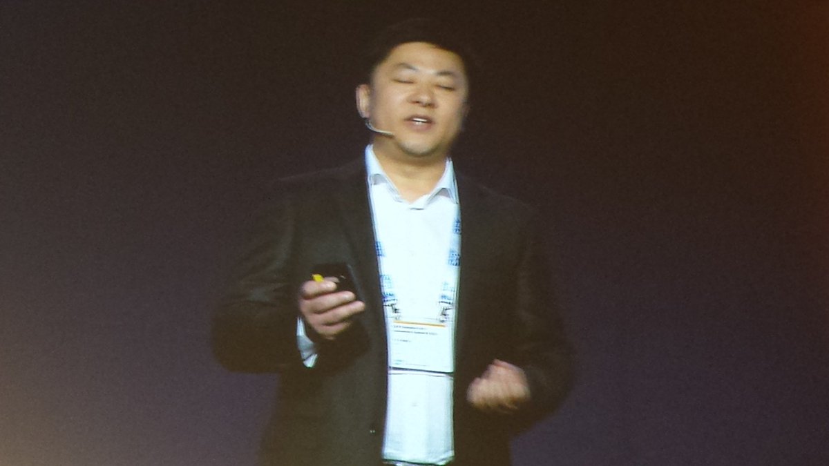 philippeAtSAP's tweet photo. #SAPBusinessOne La stratégie produit expliquée par Ye Zhang Cloud Hana Mobile ... https://t.co/mNB8GtDlil