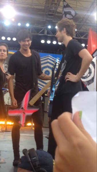 low quality 5sos (@lowquality5sos) on Twitter photo 