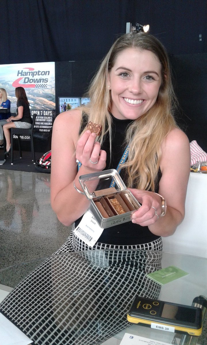 lavallaestate's tweet photo. YUUUUUMMMM @lavallaestate #convene2016 https://t.co/yYWbQC5w6q