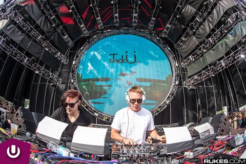 edmsokuhou06's tweet photo. EDM速報 : Jack Ü がサンフランシスコにて無料パーティーを開催！？【続きはこちら】 https://t.co/DJztthcceJ https://t.co/nJTeuFWaaw