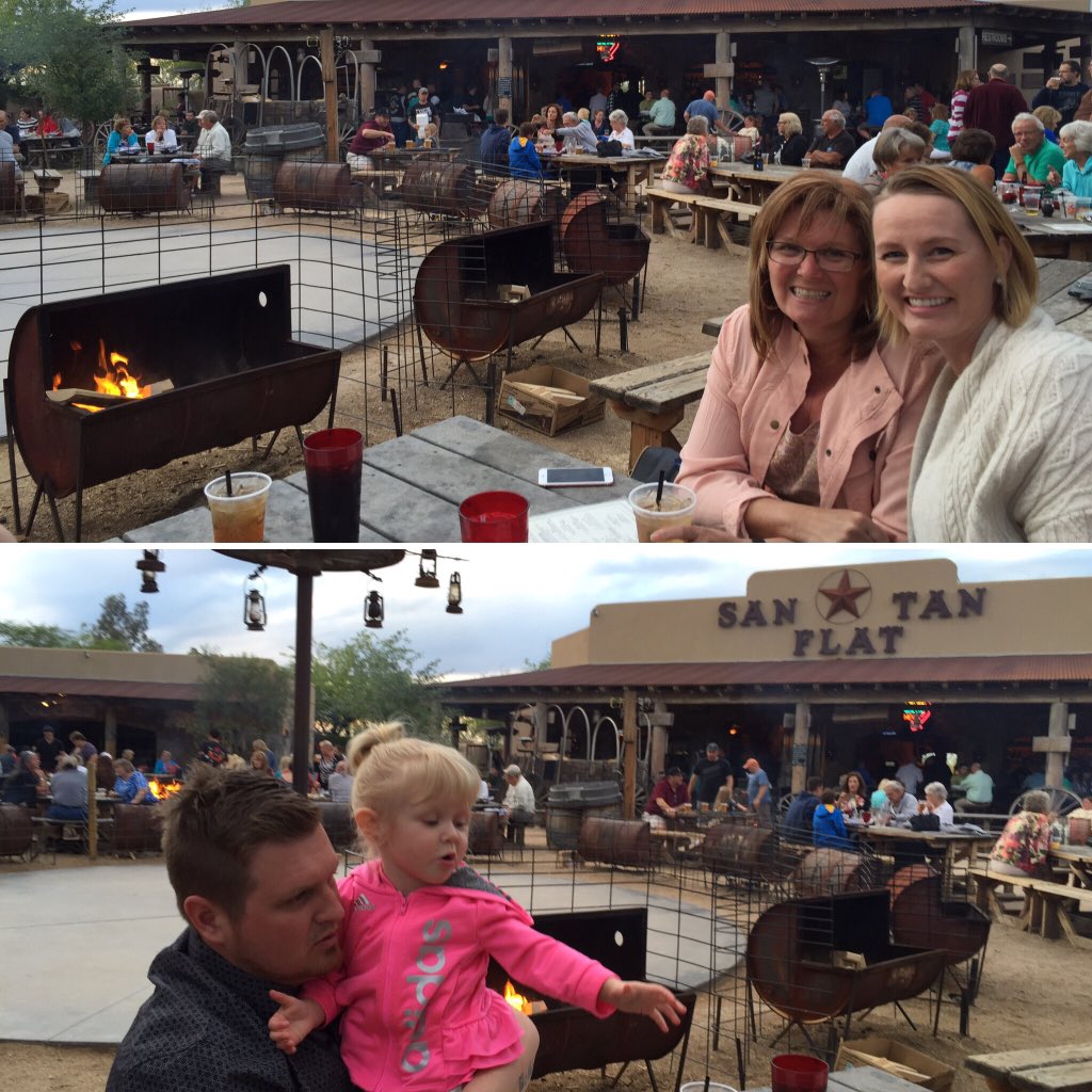 trentfraseryqr's tweet photo. Maybe the coolest restaurant in #Arizona. Great way to end holiday by eating &amp; fire at #santanflat @ScottsdaleNites https://t.co/mZHYTSZ036