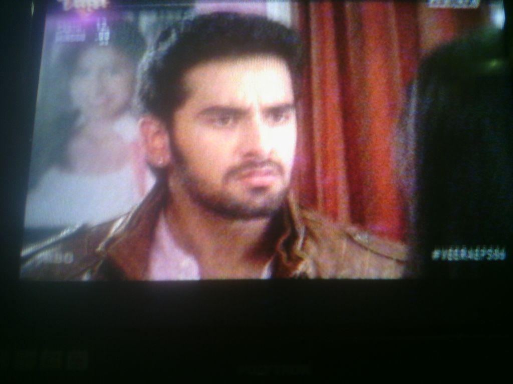 YuliatinLia's tweet photo. Baldev kehilangan akal karna Cinta #VEERAEPS86 @SeriesANTV @whatsonANTV @akangobet https://t.co/9bMhJYLayq