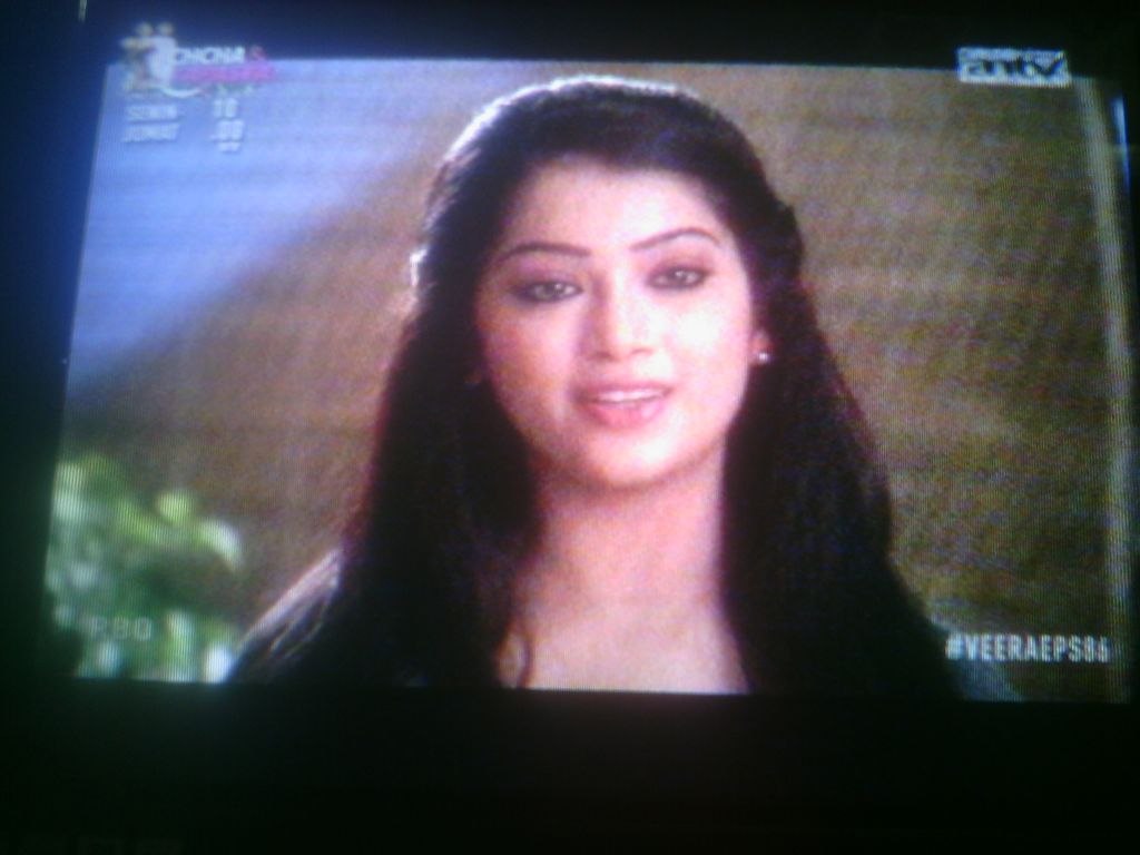 YuliatinLia's tweet photo. Veera hari ini bener bener bikin baper #VEERAEPS86 @SeriesANTV @whatsonANTV @akangobet https://t.co/fcbVzL9zD2