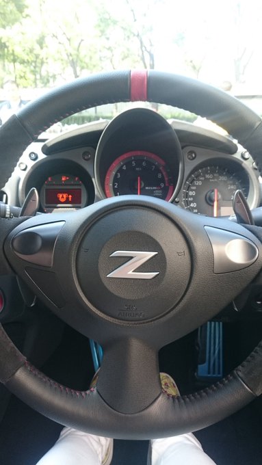 新しいパトカーにのせてもらったのぉー！NISSANのフェアレディZなんだよー！！テンション上がりまくりー！働く車だいすきぃー！いいこともたまにはあるもんだぁー(*&acute;&forall;｀) https://t.co/K<a href="/tag/%E5%80%8B%E4%BA%BA%E6%92%AE%E5%BD%B1%E4%BC%9A"class="tags"><span>#個人撮影会</span></a>